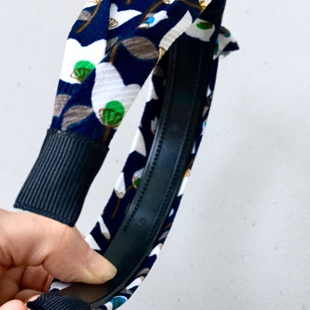 Textured Fabric Covered Headband, w/Knotted Tie - Picture 6 of 8